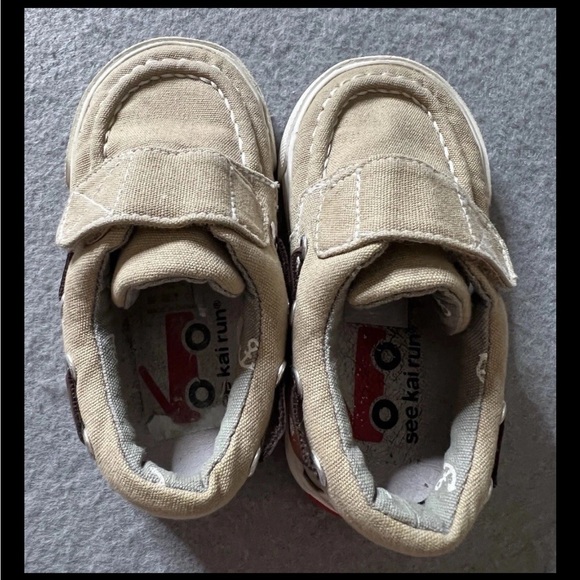 See Kai Run Hook & Loop Boat Shoes Toddler Boys 5 Tan Neutral Preppy Hipster - Picture 3 of 5